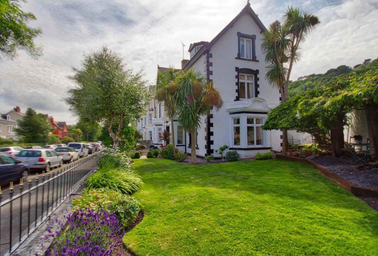Holcombe House Guest House Llandudno Kültér fotó
