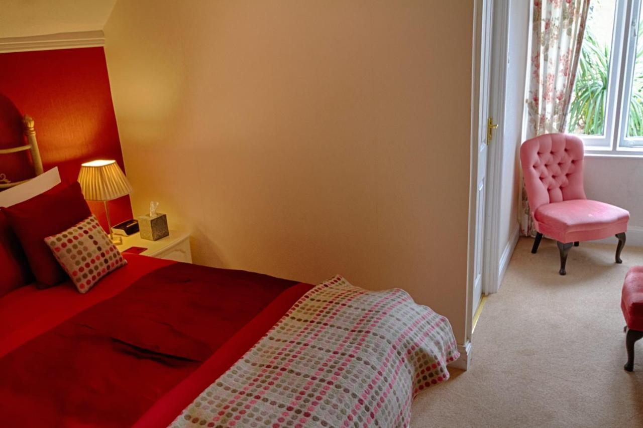 Holcombe House Guest House Llandudno Kültér fotó